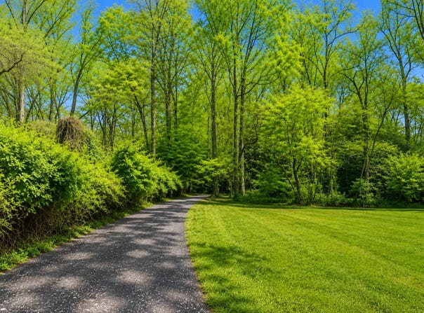 5940 Barberry Trl, Lorton, VA 22079