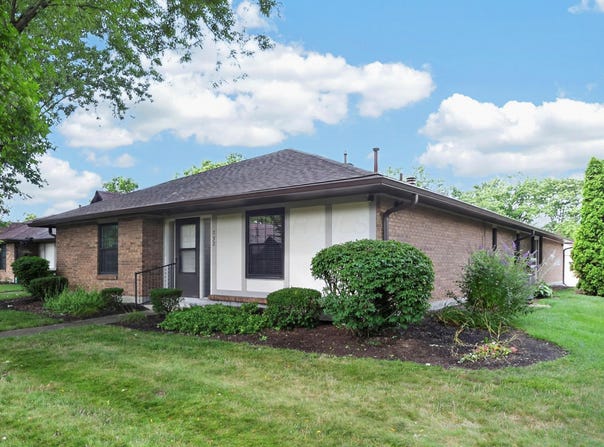 732 Pine Needles Drive, Dayton, OH 45458