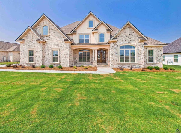 119 Pridgen Pass, Perry, GA 31069