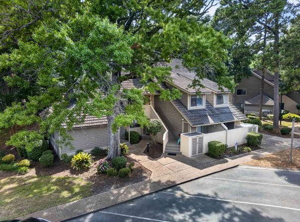 110 Hartland Dr., Myrtle Beach, SC 29572