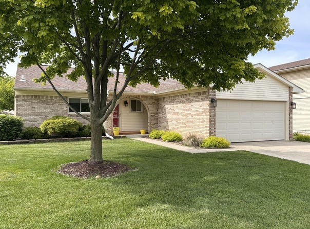 43694 Emrick Drive, Canton, MI 48187