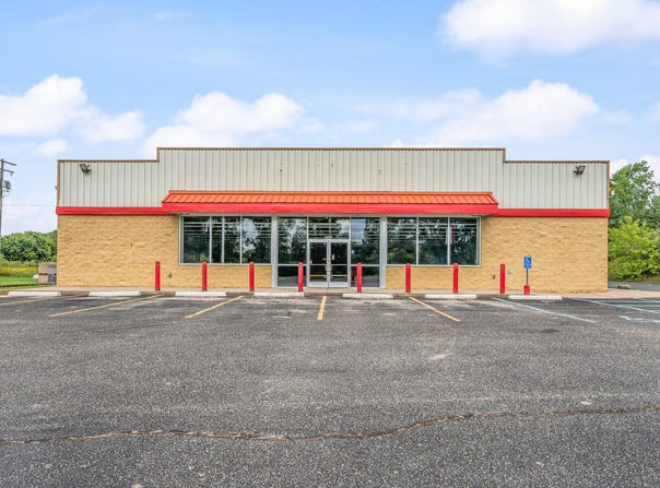 2646 9 Mile Road, Remus, MI 49340