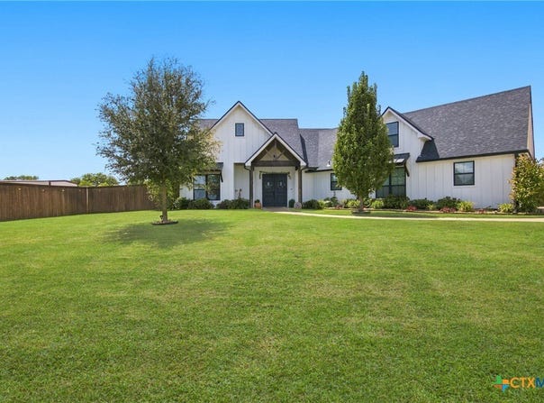 411 Goates Road, Troy, TX 76579