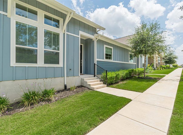 120 Stewart Dr, San Marcos, TX 78666