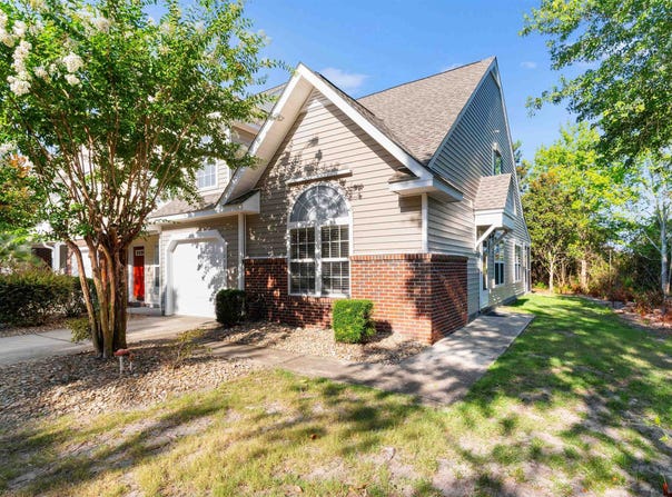 1090 Stanton Pl., Myrtle Beach, SC 29579