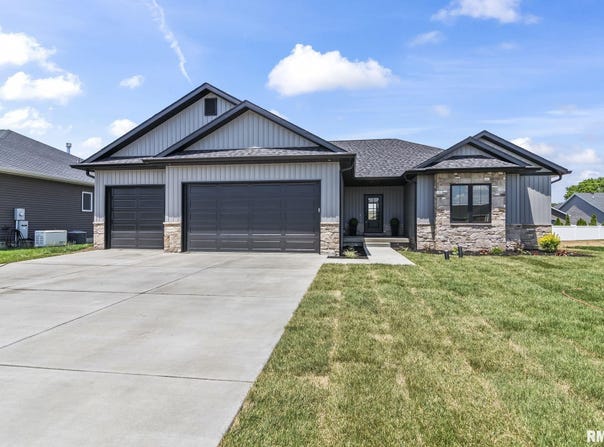 3209 Kames Circle, Springfield, IL 62711