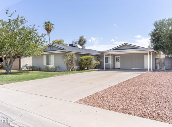 2243 E KAREN Drive, Phoenix, AZ 85022