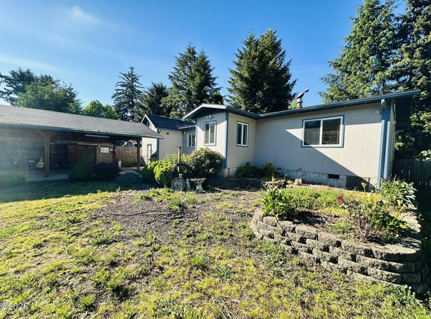 725 N River Bend Road, Otis, OR 97368