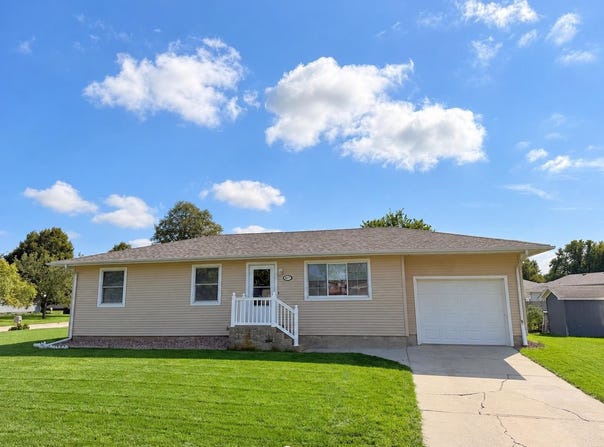 817 6th Street, Columbus, NE 68601
