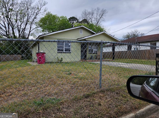 2325 Lincoln Street, Macon, GA 31206