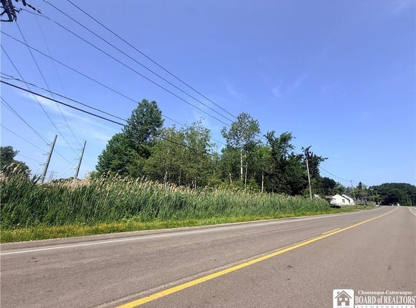 Roberts Road, Dunkirk, NY 14048