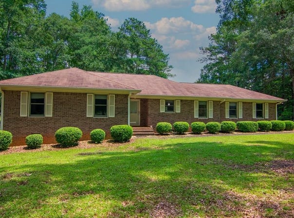 240 Plumfield Drive, Pine Mountain, GA 31822