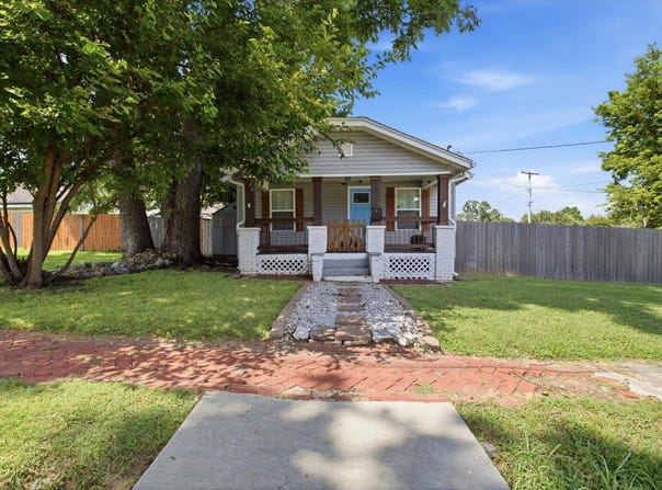 311 E Dale Street, Springfield, MO 65803