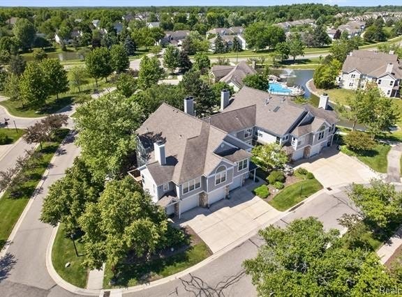 1641 Coburn Drive, Ann Arbor, MI 48108