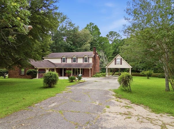 107 Stevenson, Laurel-County, MS 39443