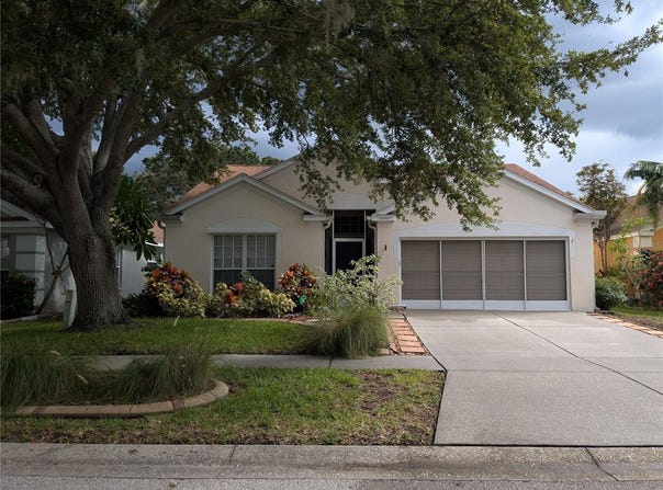 10507 WALKER VISTA Drive, RIVERVIEW, FL 33578