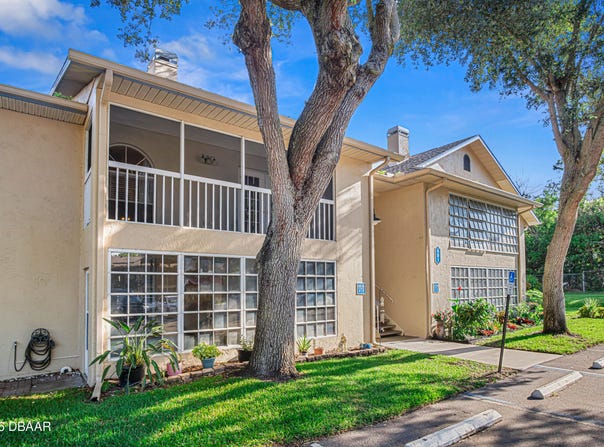 681 Wellington Station Boulevard, Ormond Beach, FL 32174