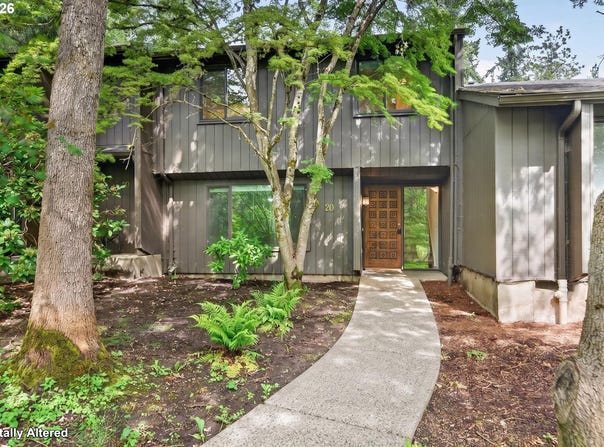 20 BRAE BURN Dr, Eugene, OR 97405