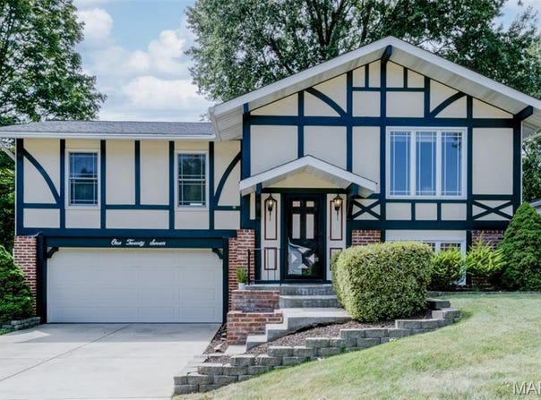 127 Spring Leaf Drive, St Peters, MO 63376