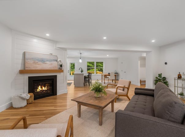 102 Jenness Road, Epping, NH 03042