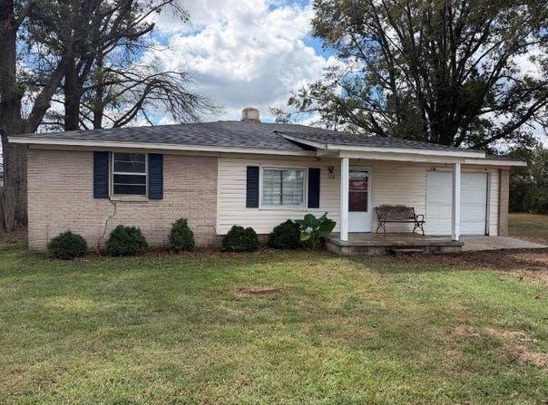 108 Rainey St, Ripley, MS 38663