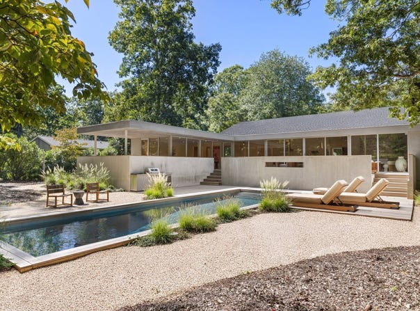 8 N Cape Lane, East Hampton, NY 11937