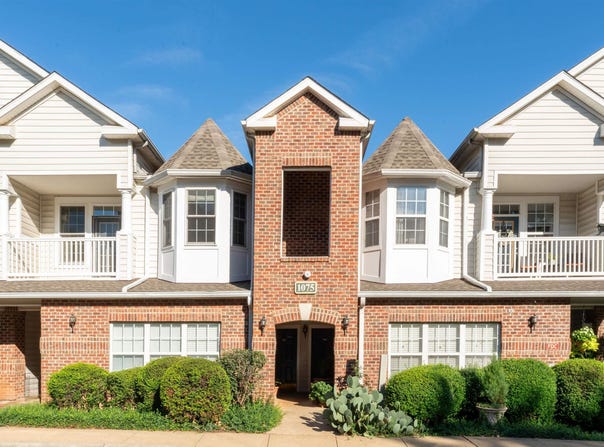 1075 WEYBRIDGE CT, CHARLOTTESVILLE, VA 22911