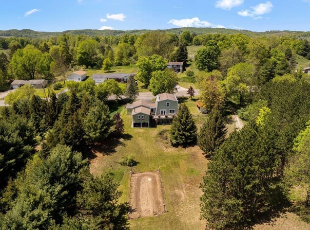 9477 S Cedar Road, Cedar, MI 49621