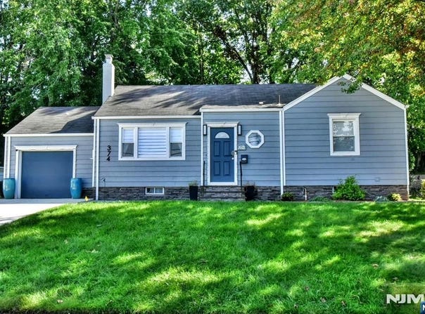 374 Leonard Drive, New Milford, NJ 07646