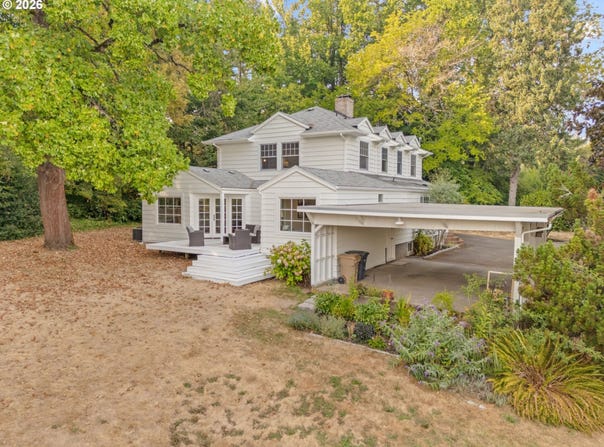 2300 CHILDS Rd, LakeOswego, OR 97034