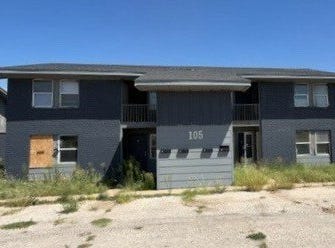 105 Pecos Place, Plainview, TX 79072