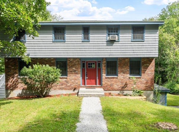368 Hill Rd, Boxborough, MA 01719
