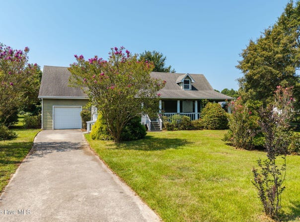 752 Aydlett Road, Aydlett, NC 27916