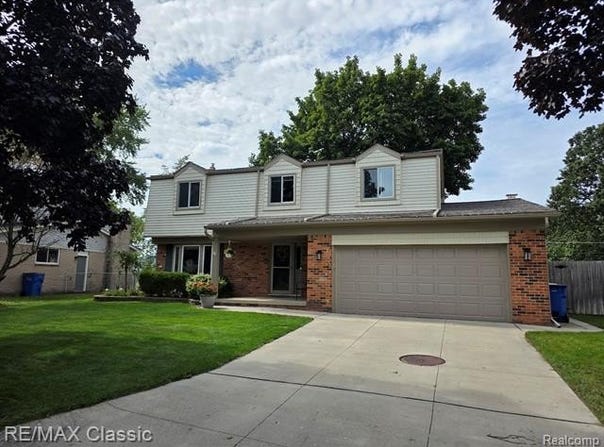 29443 W Nottingham Circle, Warren, MI 48092