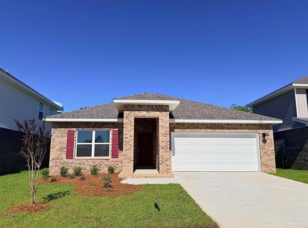 2264 Kildeer St, Cantonment, FL 32533