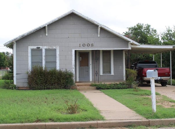 1008 10th Street, Ballinger, TX 76821