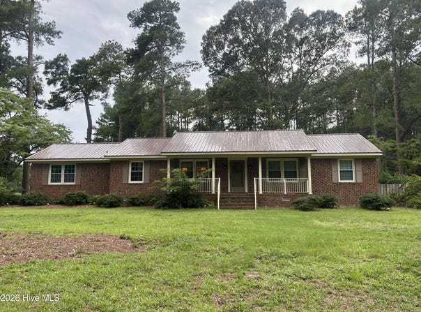 247 Vaughans Creek Road, Murfreesboro, NC 27855