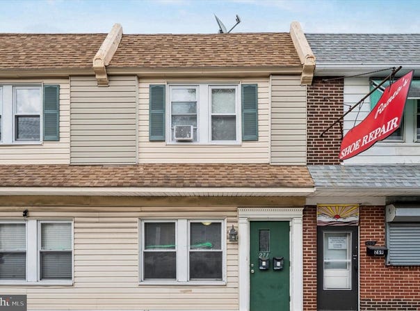 271 N WYCOMBE AVE #1, LANSDOWNE, PA 19050