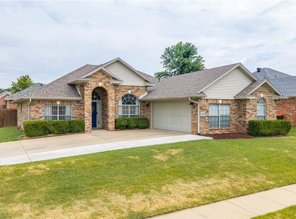 320 Crystal View, Van Buren, AR 72956