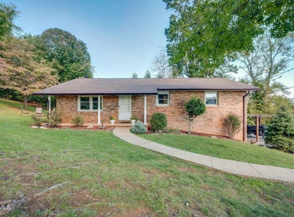 121 Sunset Road, Gray, TN 37615