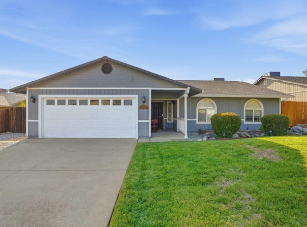 1771 Whistling Drive, Redding, CA 96003