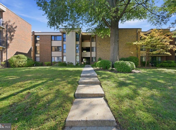 9909 BLUNDON Drive, SILVER SPRING, MD 20902