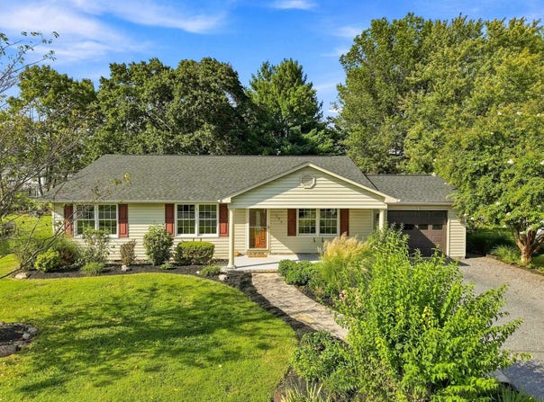 106 COPPER ST, EDINBURG, VA 22824