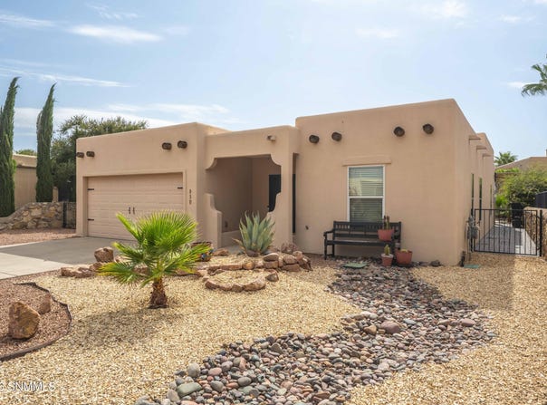 650 Cedardale Loop, Las Cruces, NM 88005