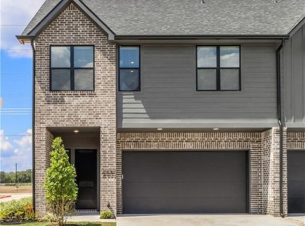 2918 Shepherd, College Station, TX 77840