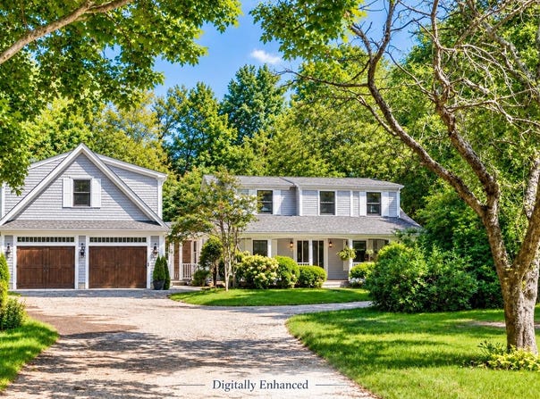 1586 Hyannis Road, Barnstable, MA 02630