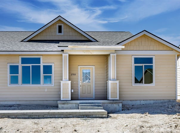2755 Lone Chief Loop, Helena, MT 59601