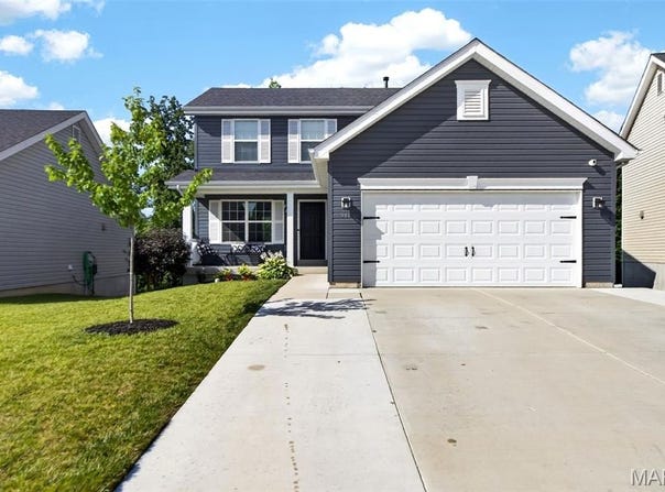 941 Crestwood Lane, O'Fallon, MO 63366