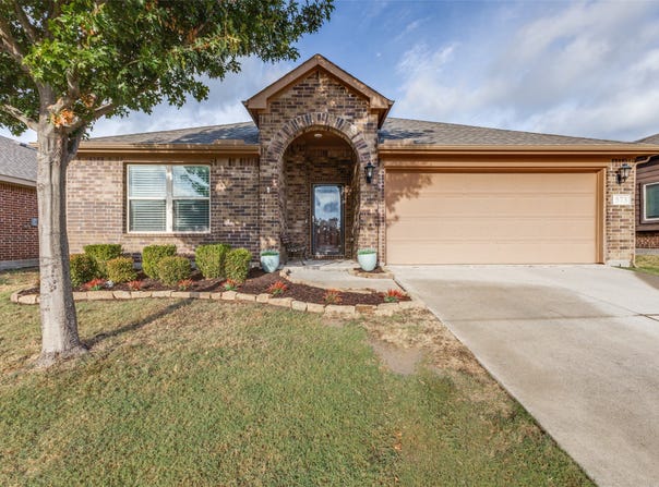573 Providence Place, Lavon, TX 75166