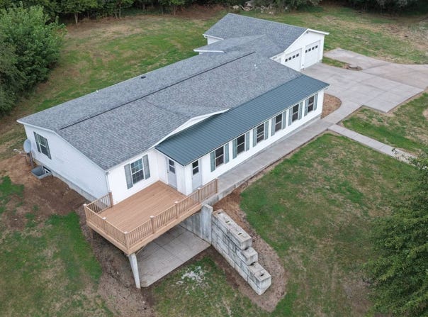 63770 720 Rd, Stella, NE 68442